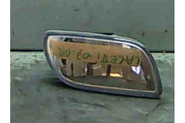 Recambio de faro antiniebla para chevrolet lacetti 2.0 tdci referencia OEM IAM 96551092  