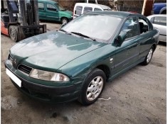 mitsubishi carisma berlina 5 (da0) del año 2000