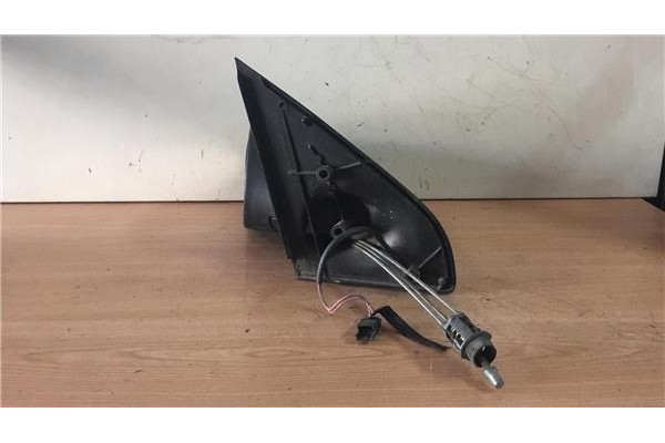 Recambio de retrovisor izquierdo para lancia y 1.1 elefantino referencia OEM IAM E30152314  