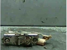 Recambio de cierre electromagnetico trasero derecho para nissan trade furgón 2.0 d referencia OEM IAM 90502R8000  