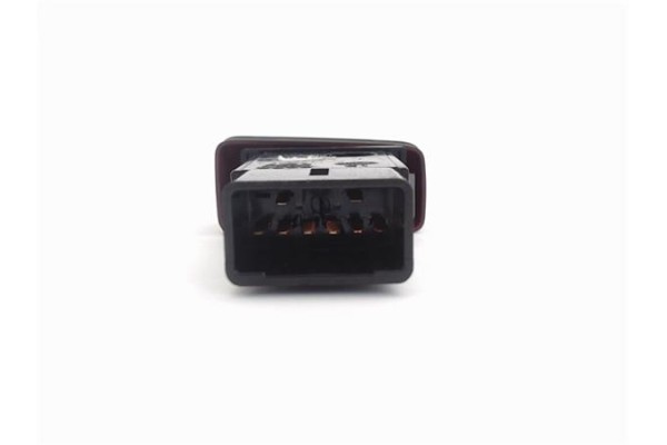 Recambio de interruptor luces emergencia para kia sportage (km) referencia OEM IAM 864W0140  
