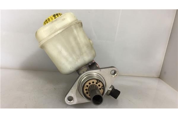 Recambio de bomba freno para jeep grand cherokee (wh) 3.0 crd overland referencia OEM IAM 26612600144 5148 