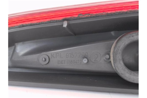 Recambio de piloto superior trasero izquierdo para volvo v70 familiar 2.5 referencia OEM IAM 9157799 9169472 