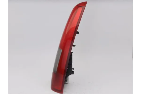 Recambio de piloto superior trasero derecho para volvo v70 familiar 2.5 referencia OEM IAM 9157800 9169473 