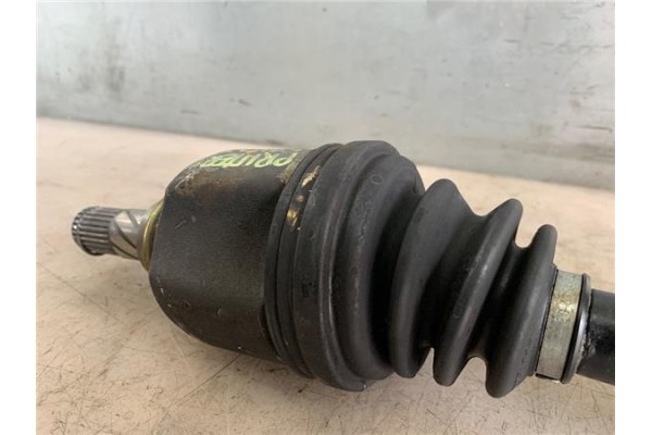Recambio de palier delantero izquierdo para nissan primera berlina (p11) 2.0 referencia OEM IAM 391012F210  