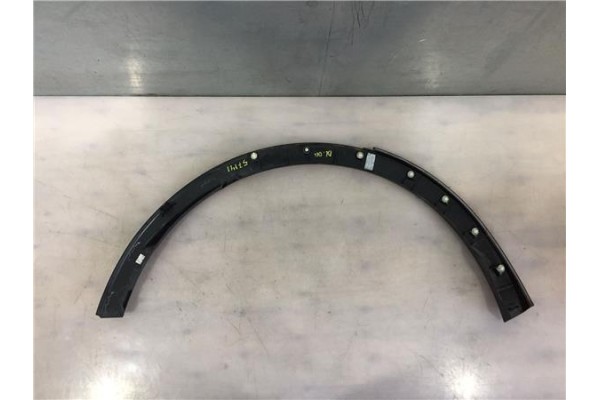 Recambio de moldura aleta delantero derecha para toyota c-hr (x10) 2.0 hibrido referencia OEM IAM 75601F4010  