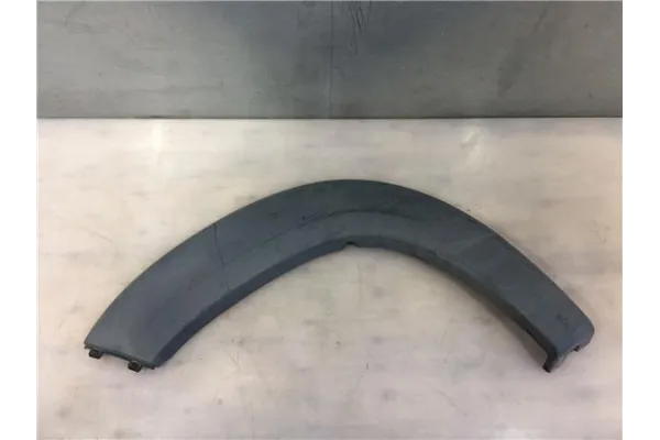 Recambio de moldura aleta trasero izquierda para peugeot boxer (333) combi bat.3000mm referencia OEM IAM 1308103070  