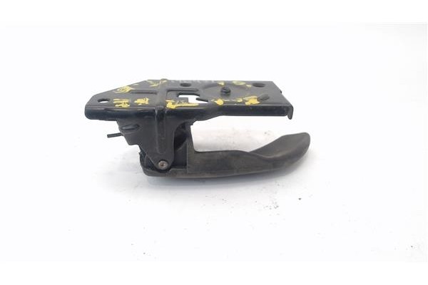 Recambio de manilla int. puerta trasero derecha para hyundai santa fe (sm) 2.0 gls crdi referencia OEM IAM 8362026000CA  
