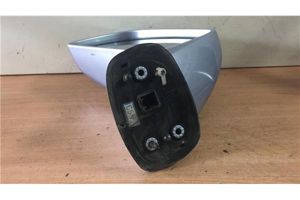 Recambio de retrovisor electrico izquierdo para hyundai trajet (fo) 2.0 crdi gls referencia OEM IAM E4012134  
