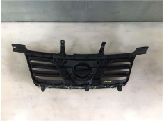 Recambio de rejilla capo para nissan x-trail (t30) 2.2 di 4x4 referencia OEM IAM 623108H700 623108H70A 
