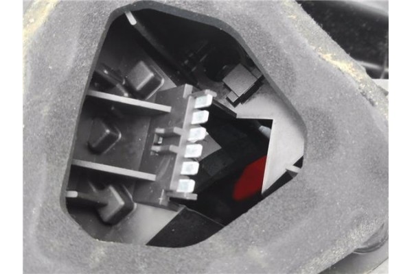 Recambio de piloto trasero derecho para opel corsa d 1.3 cdti referencia OEM IAM 89037887 13269051 