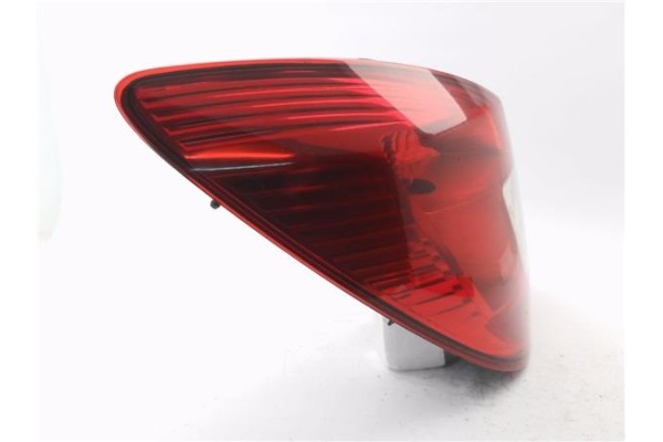 Recambio de piloto trasero izquierdo para opel corsa d 1.3 cdti referencia OEM IAM 89037882 13269050 