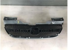 Recambio de rejilla capo para hyundai getz (tb) 1.5 crdi referencia OEM IAM 811931C000  