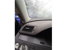 Recambio de rejilla entrada de aire para volkswagen passat berlina (3c2) 2.0 tdi 16v referencia OEM IAM 3C1819701F1QB  