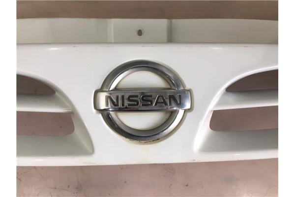 Recambio de rejilla capo para nissan primastar furgón (x83) dci 80 referencia OEM IAM 6231200QAA  