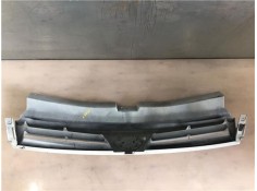 Recambio de rejilla capo para nissan primastar furgón (x83) dci 80 referencia OEM IAM 6231200QAA  