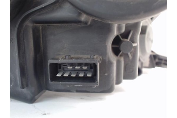 Recambio de faro delantero izquierdo para fiat scudo 2.0 d multijet referencia OEM IAM 89901161 1400455580 