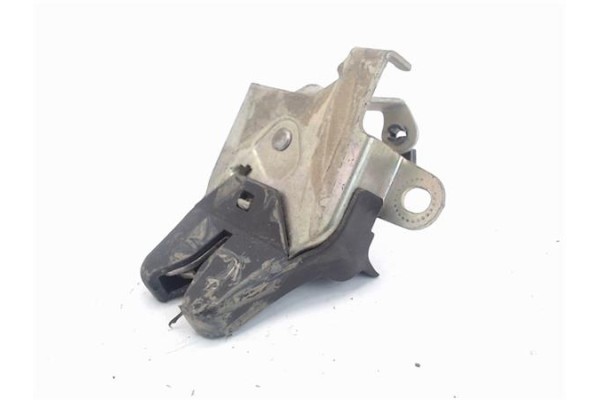 Recambio de cierre electromagnetico porton para toyota carina (t19) 1.6 (at190) referencia OEM IAM 6461020220  