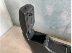 Recambio de embellecedor consola central para opel astra j 1.6 referencia OEM IAM 13320354  