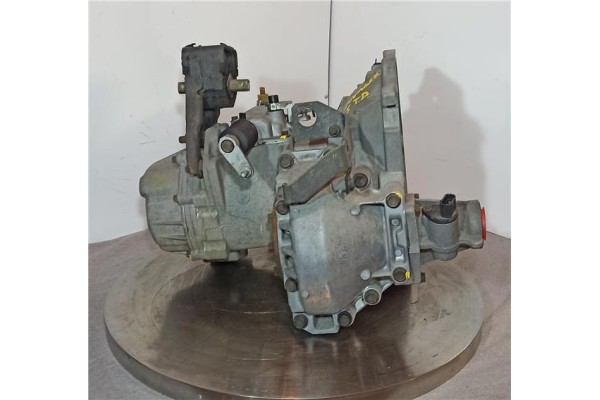 Recambio de caja cambios manual para chrysler voyager gs 2.5 td referencia OEM IAM A568 4481020 A568 4481020 