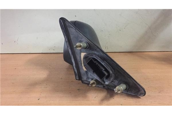Recambio de retrovisor electrico izquierdo para renault safrane (b54) 2.1 dt referencia OEM IAM E10117365  