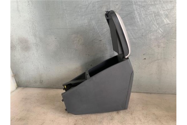 Recambio de embellecedor consola central para toyota auris (e15) 2.0 d-4d referencia OEM IAM 5891012370B0 1ADFTV 