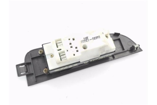 Recambio de mando elevalunas para toyota corolla familiar (e11) 1.6 linea terra referencia OEM IAM 8482012400  