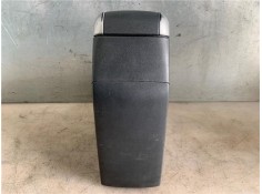 Recambio de embellecedor consola central para toyota auris (e15) 2.0 d-4d referencia OEM IAM 5891012370B0 1ADFTV 