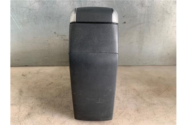 Recambio de embellecedor consola central para toyota auris (e15) 2.0 d-4d referencia OEM IAM 5891012370B0 1ADFTV 