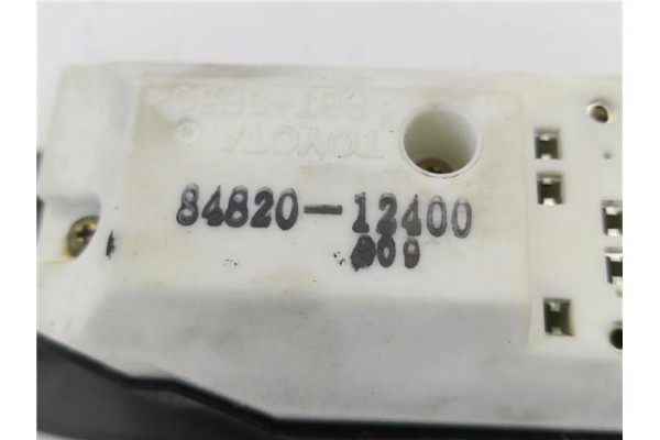 Recambio de mando elevalunas para toyota corolla familiar (e11) 1.6 linea terra referencia OEM IAM 8482012400  
