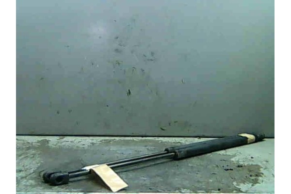 Recambio de amortiguador porton para ford escort vii (gal, aal, abl) 1.8 turbo d referencia OEM IAM 6900217 6900216 