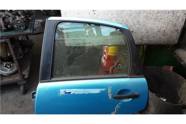 Recambio de puerta trasero izquierda para citroen c3 1.4 hdi referencia OEM IAM   