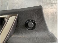 Recambio de guarnecido puerta delantero izquierda para opel astra j 1.6 referencia OEM IAM 13321403  