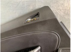 Recambio de guarnecido puerta trasero izquierda para opel astra j 1.6 referencia OEM IAM 13258735  