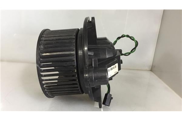 Recambio de motor calefaccion para jeep grand cherokee (wh) 3.0 crd overland referencia OEM IAM 929447P  