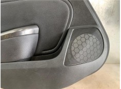 Recambio de guarnecido puerta trasero izquierda para opel astra j 1.6 referencia OEM IAM 13258735  