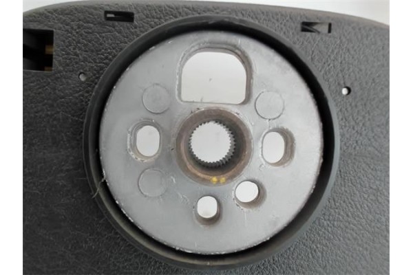 Recambio de volante para chevrolet kalos referencia OEM IAM   