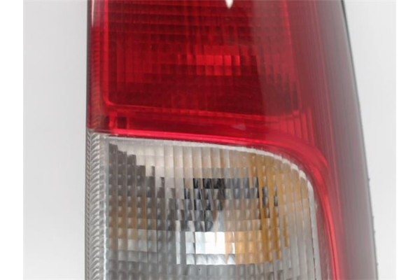 Recambio de piloto trasero derecho para suzuki ignis (rg/fh) referencia OEM IAM   