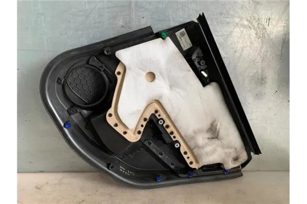 Recambio de guarnecido puerta trasero izquierda para opel astra j 1.6 referencia OEM IAM 13258735  