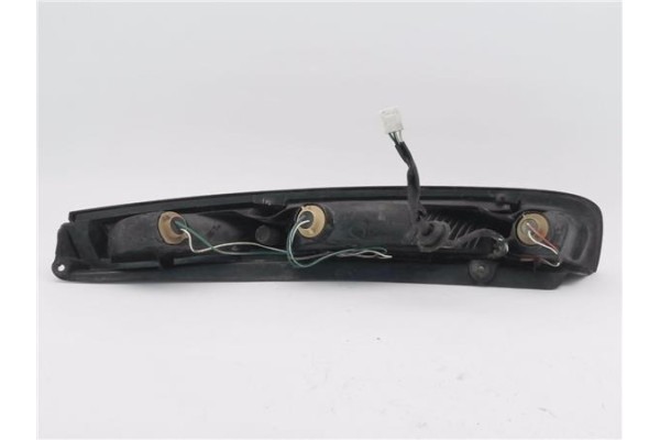 Recambio de piloto trasero izquierdo para toyota corolla familiar (e11) 1.6 linea terra referencia OEM IAM 8156013401  