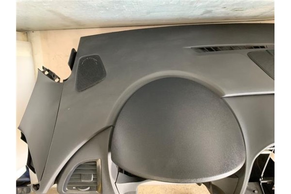 Recambio de salpicadero para opel astra j 1.6 referencia OEM IAM 112000 13301067 