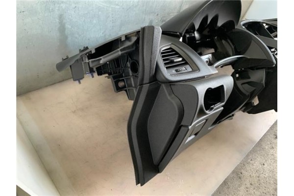 Recambio de salpicadero para opel astra j 1.6 referencia OEM IAM 112000 13301067 