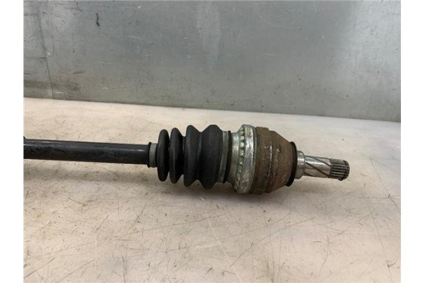 Recambio de palier delantero derecho para opel astra j 1.6 referencia OEM IAM 13250861 374487 
