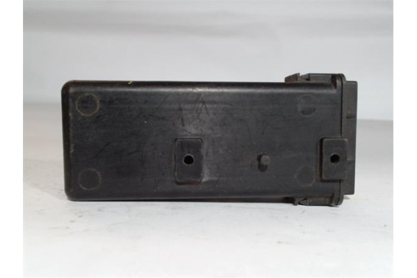Recambio de centralita cierre para citroen bx berlina 1.9 gti 16v referencia OEM IAM  STXVIII 