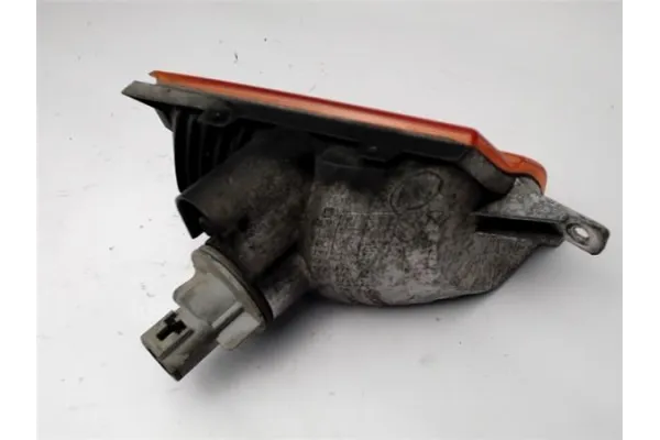 Recambio de intermitente delantero izquierdo para nissan micra (k12e) 1.4 16v referencia OEM IAM 26135AX600 2105548 26135AX610 ,