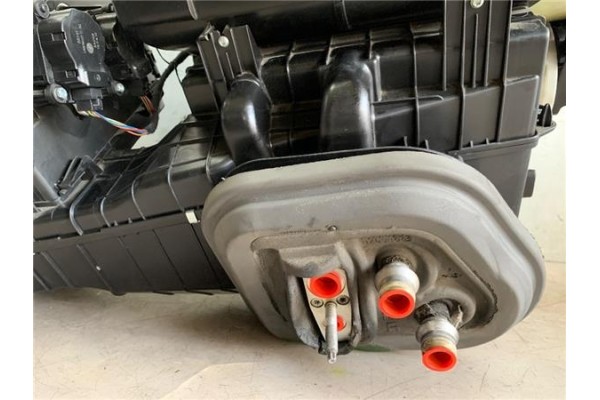 Recambio de carcasa calefaccion para opel astra j 1.6 referencia OEM IAM 13338026  