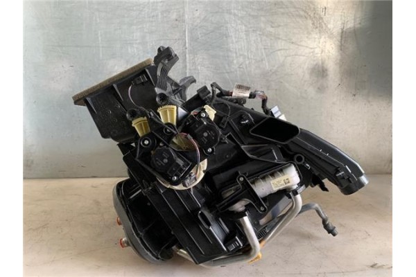 Recambio de carcasa calefaccion para opel astra j 1.6 referencia OEM IAM 13338026  
