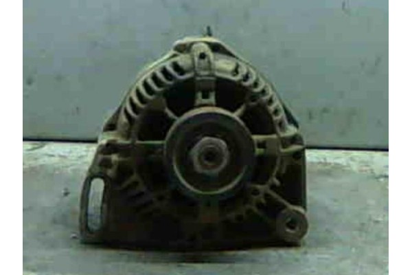 Recambio de alternador para renault clio i fase i / ii (b/c57) 1.2 (5/357y, 5/357k) referencia OEM IAM 770087822 A11VI67 