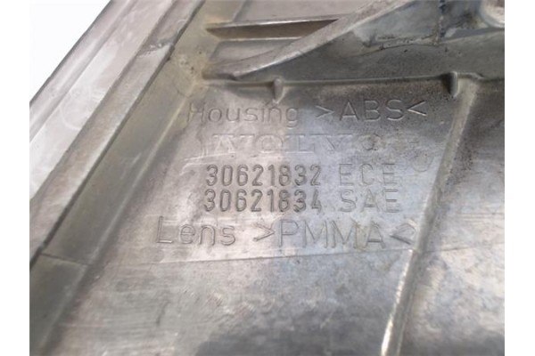 Recambio de intermitente delantero dcho para volvo s40 berlina referencia OEM IAM 30621832  30621836 , VOLVO | 30865563 , VOLVO