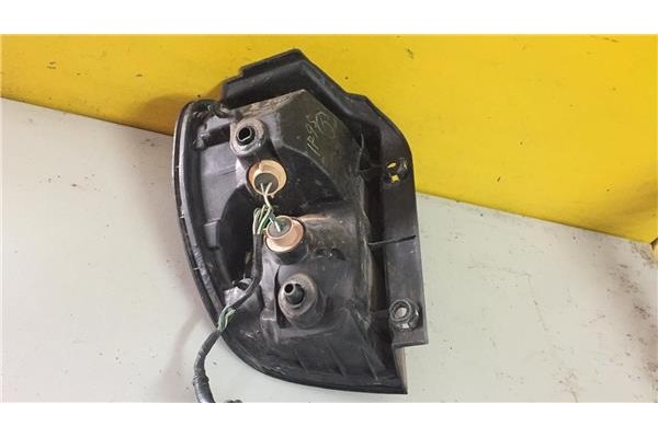 Recambio de piloto trasero derecho para lexus rx (xu1) 300 v6 referencia OEM IAM   